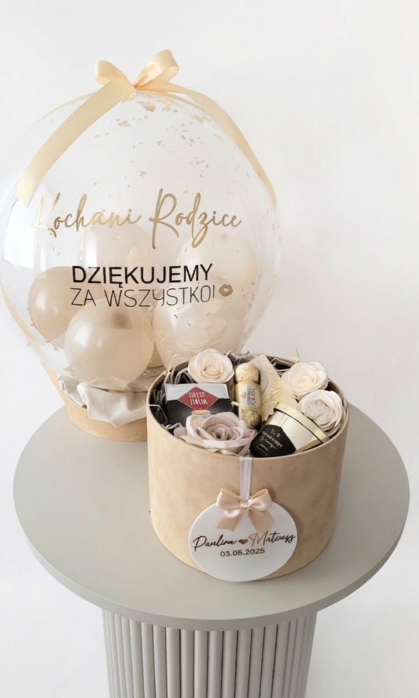 Box z pokrywką + personalizowany balon | Podziękowania dla rodziców na ślubie